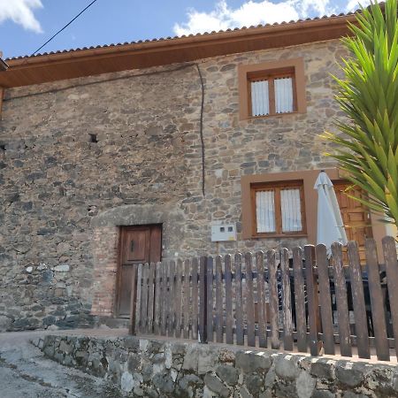 Casa Fuente El Vache Villa Campomanes Exterior foto